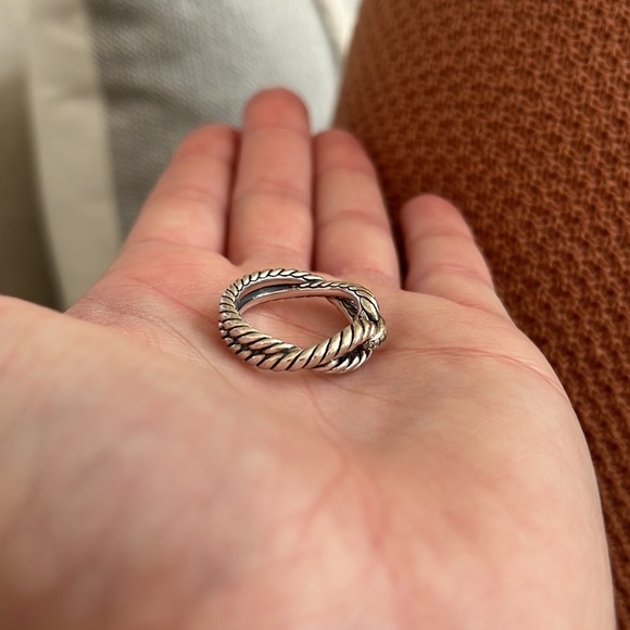 David Yurman Cable Loop Band Ring in Sterling Silver with Pavé Diamonds - Picture 9 of 9